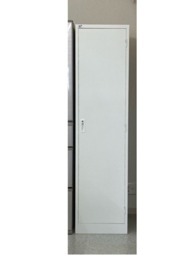 生興　1人用鍵付きスチールロッカー美品　W455 D515 H1790