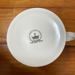ロイヤルアーデン　カップの画像