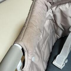 【決まりました】inglesina　テーブル　ベージュの画像