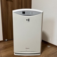 ダイキン　MCK70RJ-W 空気清浄機の画像