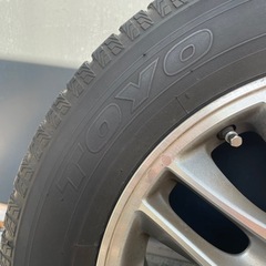 スタッドレスタイヤ4本　TOYO GARIT G5 215/60R16の画像