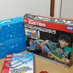 トミカ３種、日輪刀