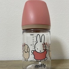 ミッフィー哺乳瓶セット🍼の画像