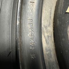 175/70R14 スタッドレスタイヤ　ホイル•ナット付きの画像