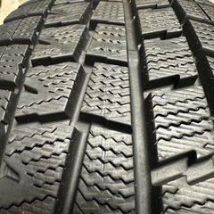 175/70R14 スタッドレスタイヤ　ホイル•ナット付きの画像