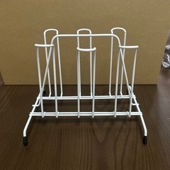 取引中　バラ売り可　金属ラック×2の画像