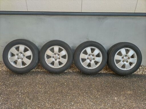 【値引しました】195/65R15 23年8月購入ラジアルタイヤ 15×6JJ ホイールセット