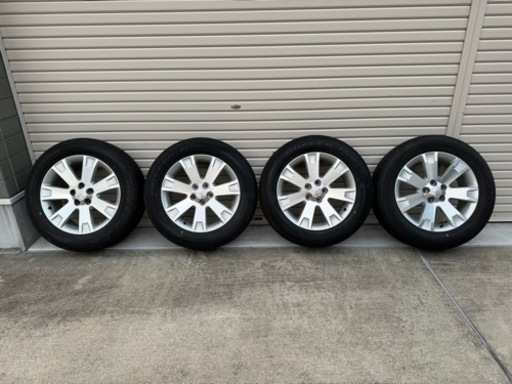 デリカD5純正アルミホイール 18インチ 225/60R18タイヤ付き