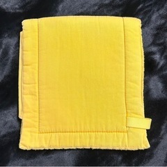 保育園の地震に使う被り物の画像