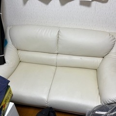 お取引中！２人掛けソファの画像