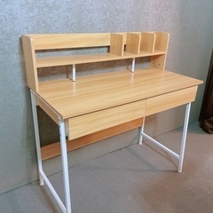 パソコン机(完成品)の画像
