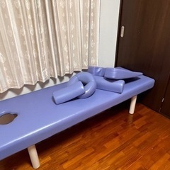 整骨ベット　マッサージベット　の画像