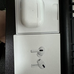 Apple AirPodsPro 中古　使用期間2ヶ月　格安にてお譲りします。