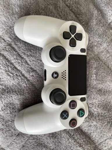 PS4 Pro 本体　グレイシャー・ホワイト 1TB CUH-7200BB02 FF7リメイク
