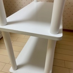 【受付終了】ホワイト3段棚の画像