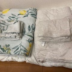 ダブル　掛け布団・カバー・毛布の画像