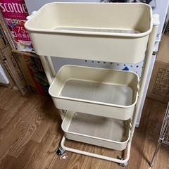 キッチンワゴンの画像