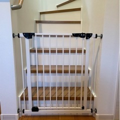 ベビーゲート　幅70-91cmの画像