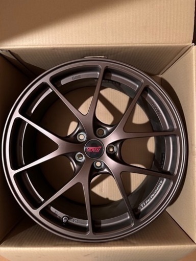 スバル　BRZ ZD8 STIパフォーマンスホイール　マットブロンズ