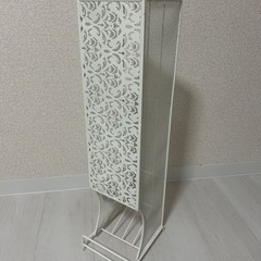 16日AMまで　トイレットペーパー　ストッカー