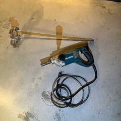 マキタ　ut2204 カクハン機　ハンドミキサー　かくはん機　攪...