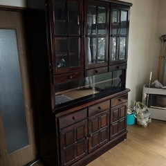 民芸家具 食器棚の画像