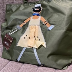 （取引先決定しました）プラダ　ロボット　トートバッグ（未使用品）の画像