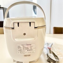 ヒロコーポレーション 4合炊き炊飯器 ホワイトカラー 様々な調理が可能♪の画像