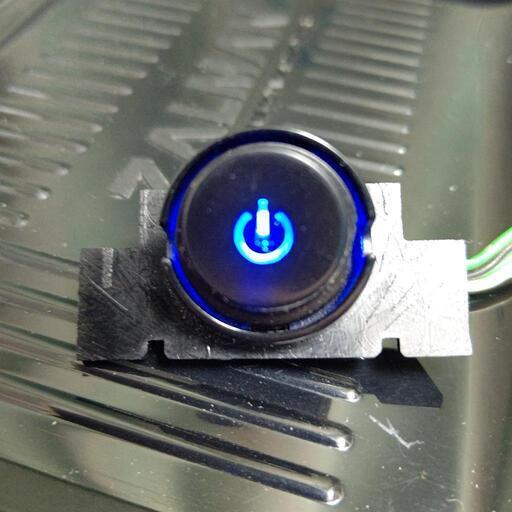 ZALMAN Z9 PLUS U3 電源ボタン 修理します
