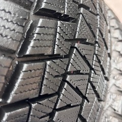 バリ山 スタッドレスタイヤ NISSAN 215/60R17 5穴