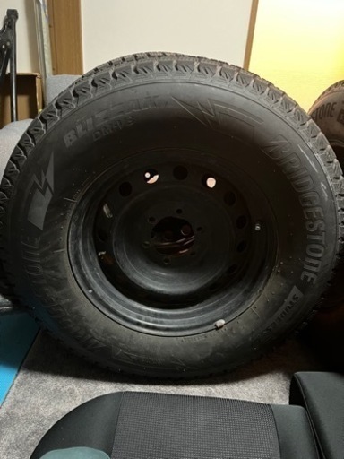 タイヤ、ホイール BLIZZAK DM-V3 265-70R17