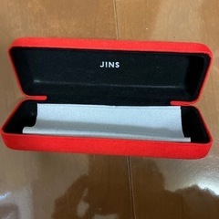 JINS メガネケース赤
