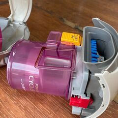 リサイクルショップどりーむ天保山店　No.10491　サイクロン掃除機！　紙パック不要！簡単ごみ捨て！の画像