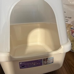 リッチェル ドーム型トイレ コロル55大きめトイレ 猫砂 爪研ぎ セットの画像