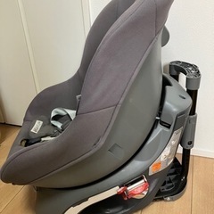 【値下げしました】チャイルドシートの画像