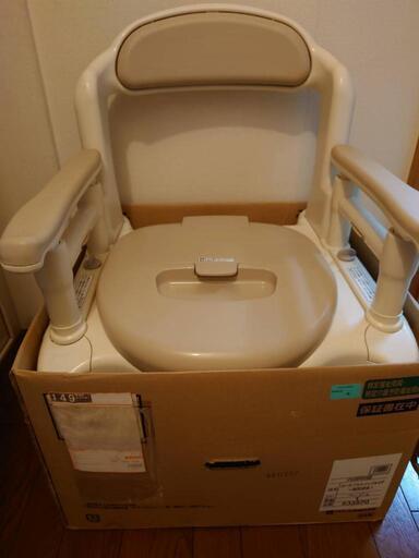 介護用ポータブルトイレ安寿を5000円でお譲りします