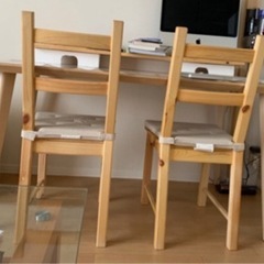 ダイニングテーブル&椅子4脚セットの画像