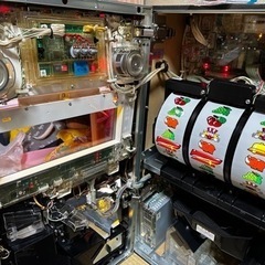 ゴーゴージャグラーKK コイン不要機付 実機🤡の画像