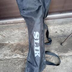 カメラ三脚　SLIK F153　最大高さ約138cm　収納時長さ約５５cmの画像