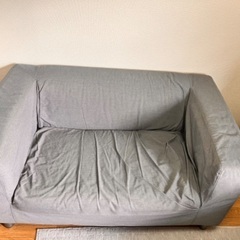 IKEA 2人掛けソファーの画像