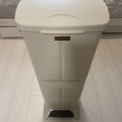 【美品】2段式ごみ箱 定価2,255円（使用期間：1年）