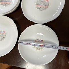 ヤマザキ皿(10枚まとめて) 、卵型調味料入れの画像