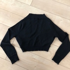 【新品未使用❣️】値下げ❣️ショート丈ボレロ　Ｍサイズの画像