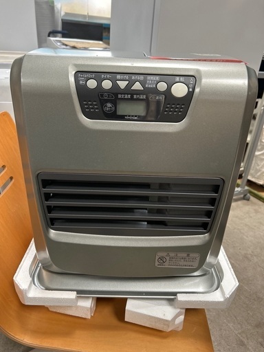 新品　未使用　トヨトミ石油ファンヒーター