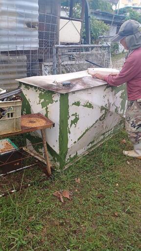 水タンク約1トンタイプ