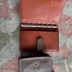 財布と手帳カバーの画像