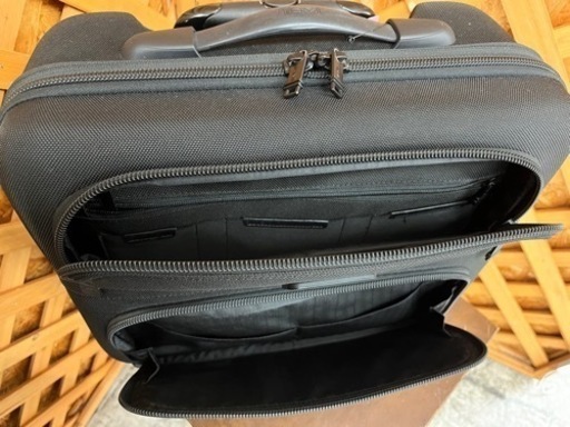 【愛品館江戸川店】TUMI 機内持ち込みキャリー 26124DH BUSINESS WHEELED ウィールド・コンパクト・ブリーフ・ウィズ・ラップトップ・インサート 2輪 ID:107-049126-007