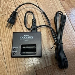 Nikon 充電器　MH71