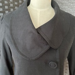 大きな襟のボレロの画像