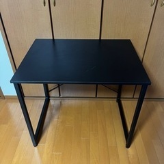 パソコンデスク&椅子の画像